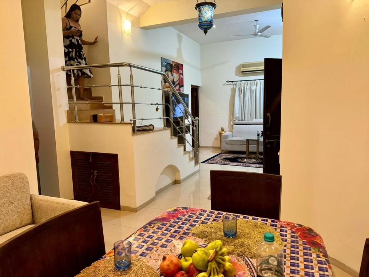 Villa Golden Sun Ray Nagoa